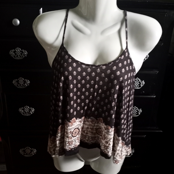 2 for 1 Forever 21 Print Tank Tops - Picture 4 of 5